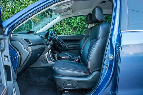 2016 Subaru Forester Blue image 10