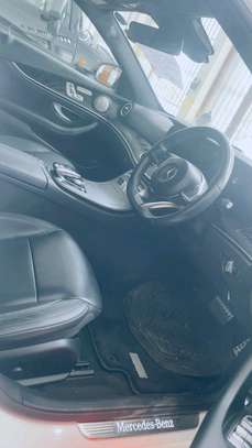Mercedes benz  E250 Sunroof petrol image 8