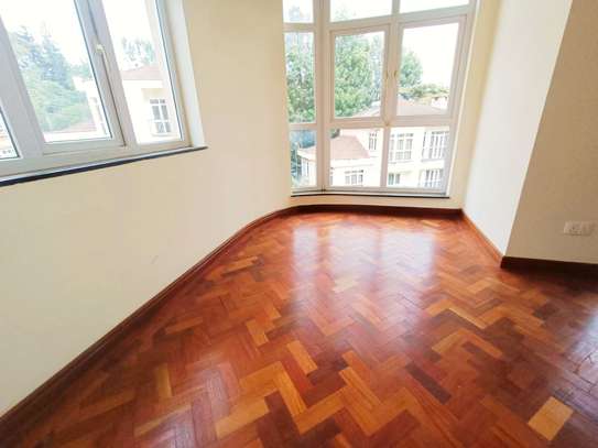 6 Bed Townhouse with En Suite at Lavington image 5