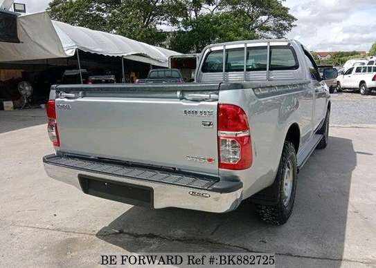TOYOTA HILUX HIGH RIDER (MKOPO/HIRE PURCHASE ACCEPTED) image 5