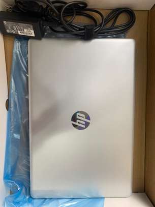 HP 15s NoteBook PC image 2