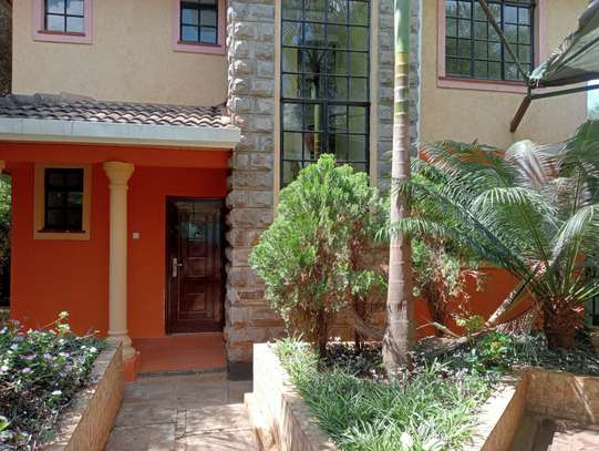 3 Bed Townhouse with En Suite in Kiambu Road image 11