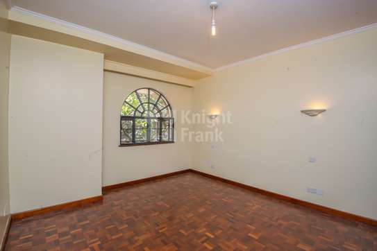 4 Bed Apartment with Swimming Pool at Off Chiromo Road image 21
