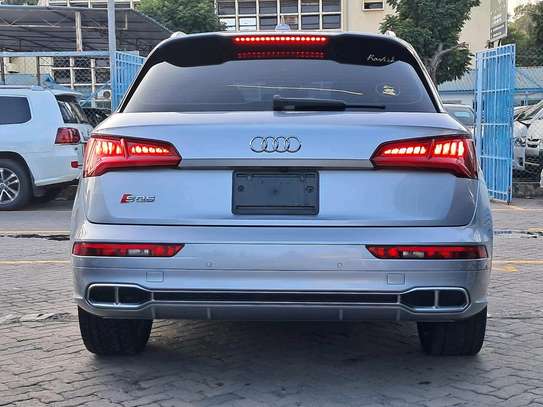 AUDI Q5S QUATTRO Sunroof Silver 2018 image 13