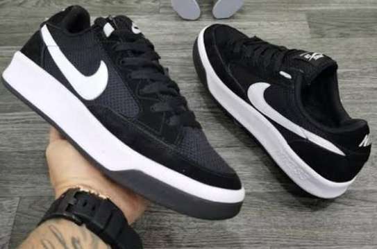 Nike SB Force 58 Black/White Skate Shoe image 1