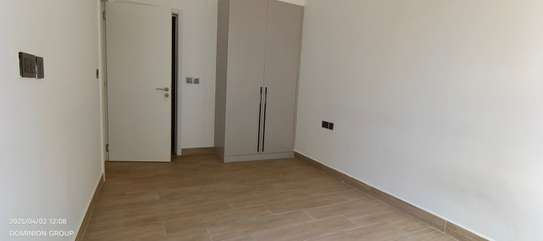 2 Bed Apartment with En Suite at Riverside Drive image 9