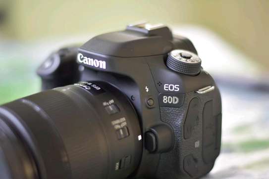 Canon 80d image 1