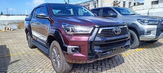 Toyota Hilux Double cabin 2019 image 2
