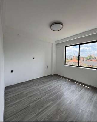 1 Bed Apartment with En Suite in Kileleshwa image 7