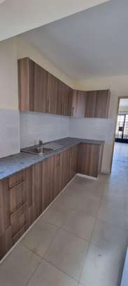 2 Bed Apartment with En Suite at Mountain image 20