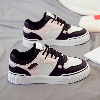Fashion sneakers image 4