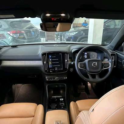 Volvo XC40 T5 AWD Blue 4x4 2019 image 5