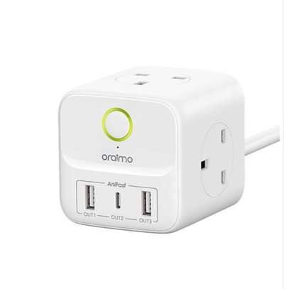 Oraimo Power Hub C 6 in1 Cube Charger image 1