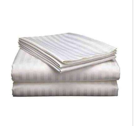Top quality white hotel/home bedsheets image 6