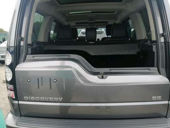 Land-rover Discovery 4 image 7