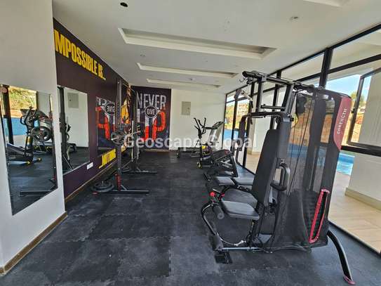 2 Bed Apartment with En Suite in Rosslyn image 26