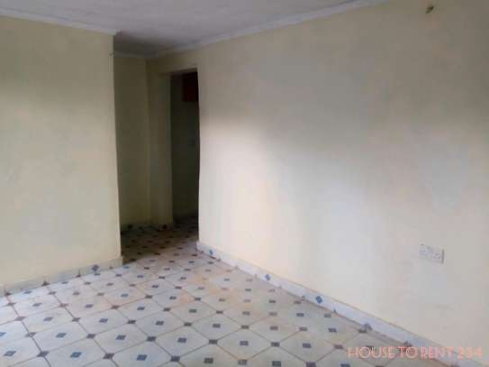 SPACIOUS ONE BEDROOM TO LET FOR 10K image 3