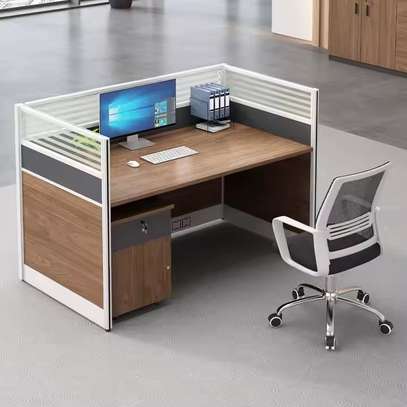 1-Way Modular Workstation image 1