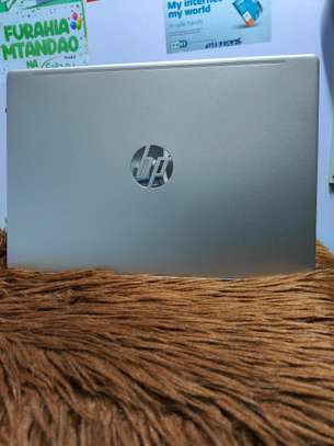 HP Pavilion 14. Core i5 Touch image 6