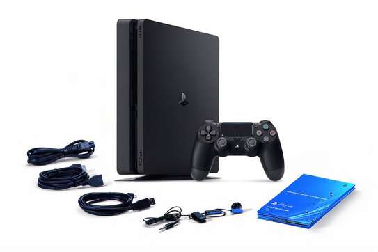 Pre-Owned Ps4 Slim 500GB image 1