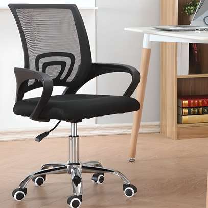 Low Back Mesh Secretarial Chair image 2