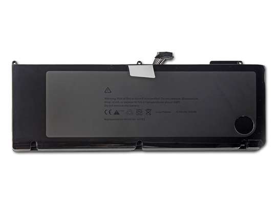 This is a 3rd party replacement MacBook Pro 13" A1322 Battery. This is for the Mid 2009 model through the 2012 models. image 4