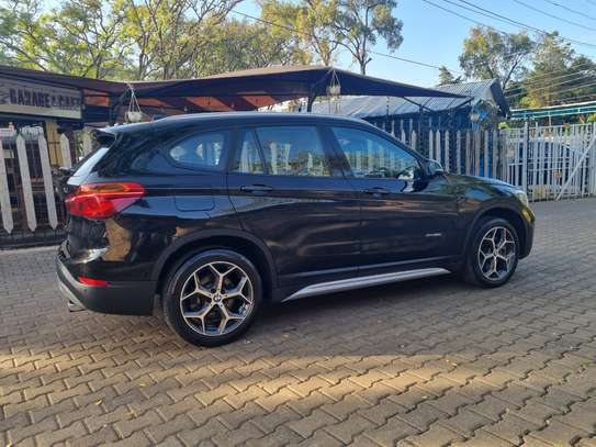 BMW X1 2017 Black image 9