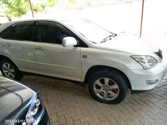 Toyota Harrier White used image 6