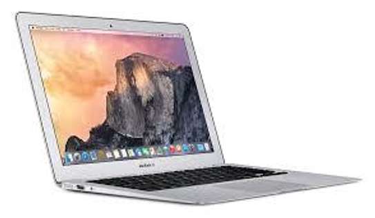 Macbook air 2014 corei5 image 2