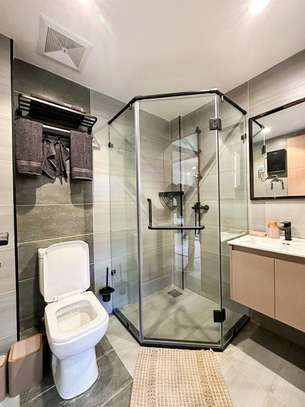 2 Bed Apartment with En Suite in Lavington image 9