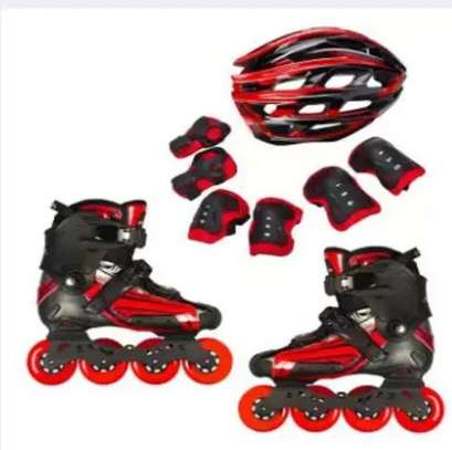Adjustable Roller Skating Shoes Full Set image 2
