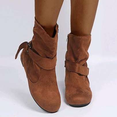Ladies flat boots image 4