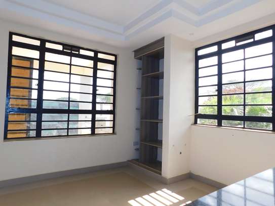 4 Bed Townhouse with En Suite at Yukos image 3
