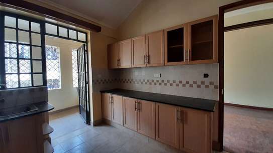 3 Bed Apartment with Swimming Pool in Kileleshwa image 6