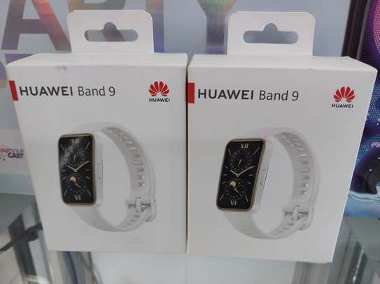 HUAWEI Band 9 Ultra-Thin Smart Fitness Tracker - white image 3