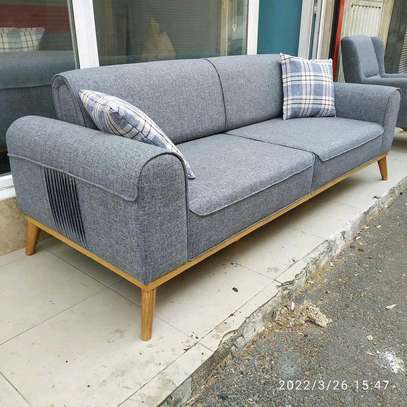 Luxurious sofa,3-seater image 1