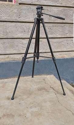 Tripod Stand for Camera image 1
