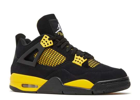 Air Jordan 4 Thunder Yellow Sneakers image 2