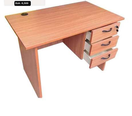 High quality office &,home desk image 2
