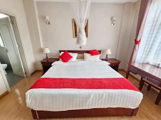 Serviced 2 Bed Apartment with En Suite in Westlands Area image 17