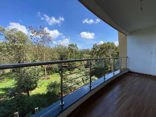 3 Bed Apartment with En Suite in Kilimani image 9