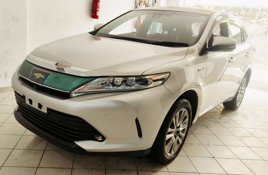 Toyota Harrier 2019 Hybrid image 1
