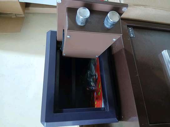 30KG Fireproof Safebox with installed Alarm image 6