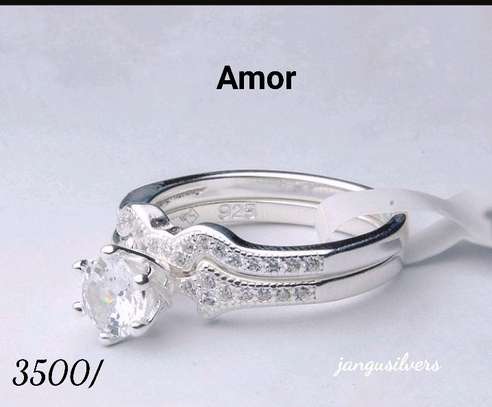 Engagement ring image 1
