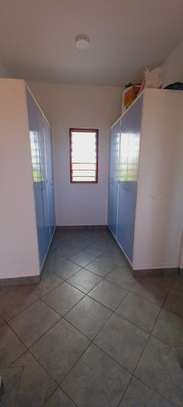 4 Bed Townhouse with En Suite in Shanzu image 9