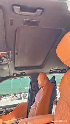 Lexus LX600 VVIP Class 2023 image 8