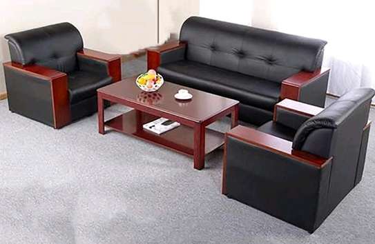 Executive 5 seater office sofa image 1