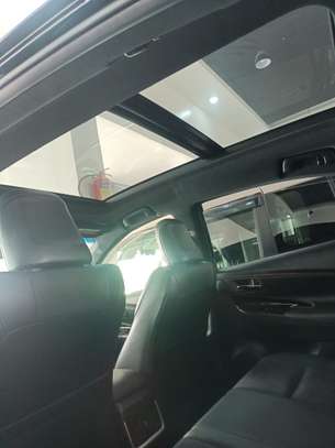 Toyota Harrier 2018 sunroof image 6