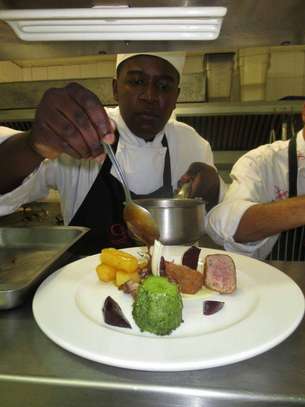 Top 10 Chefs & Cooks-Temporary,Permanent & Private Chefs image 1