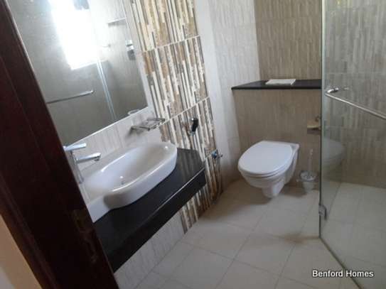 3 bedroom apartment for rent in Nyali Area image 19